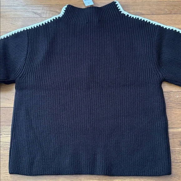 🐼 Ann Taylor black mock neck sweater w/ivory stitching details. Size XS. NWT. - Picture 4 of 8